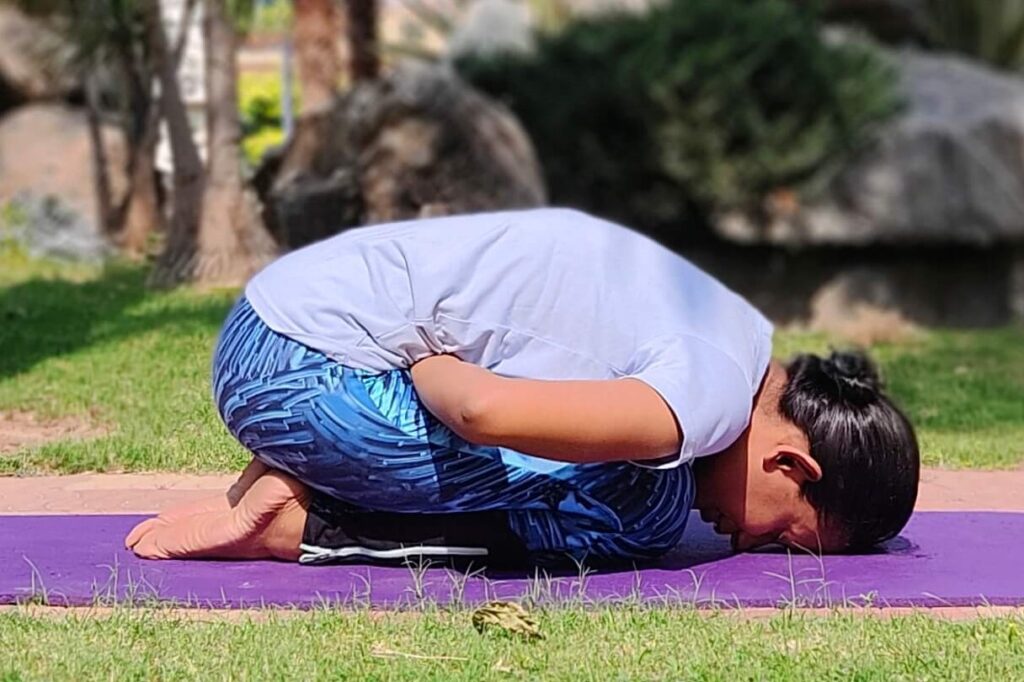 Mandukasana